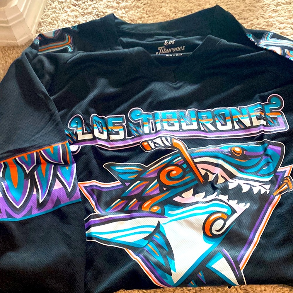San Jose sharks/Los Tiburones hockey Jersey
